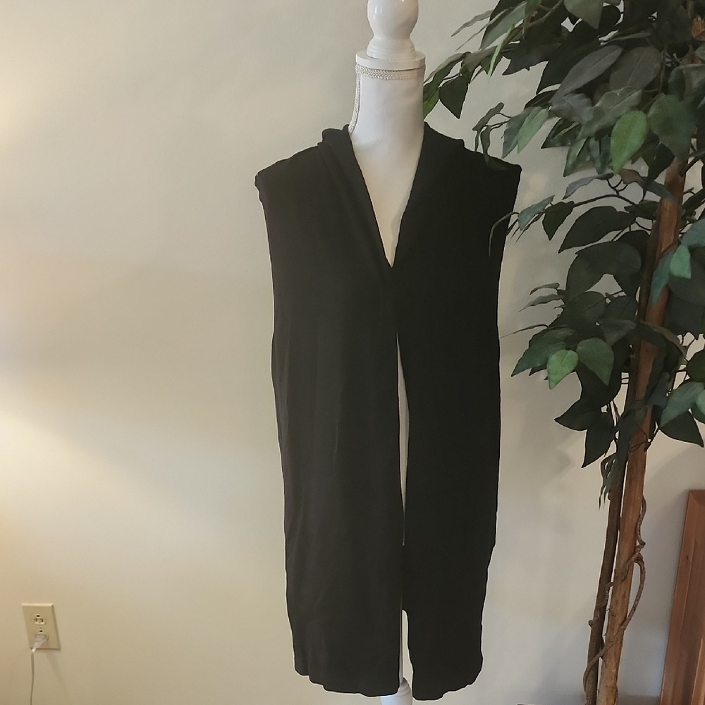 Sleeveless Long Sweater